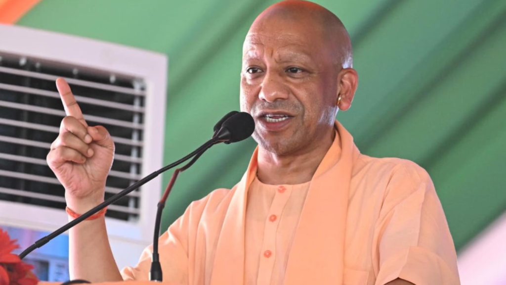 CM Yogi Adityanath in IIT BHU स्थापना दिवस 2026